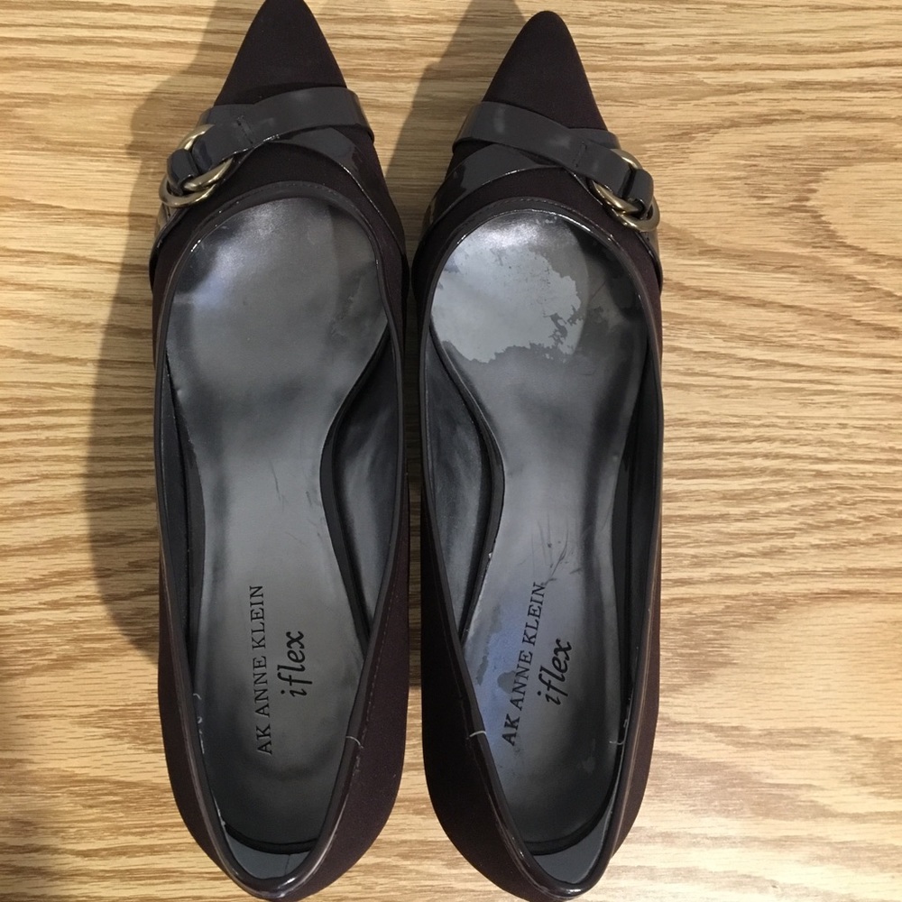 Anne Klein brown pumps size 10